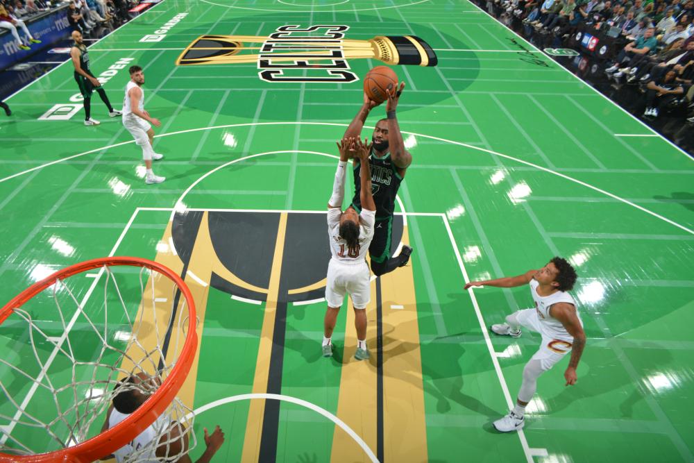[图]NBA：篮网96-104凯尔特人 波尔津吉斯25+13.